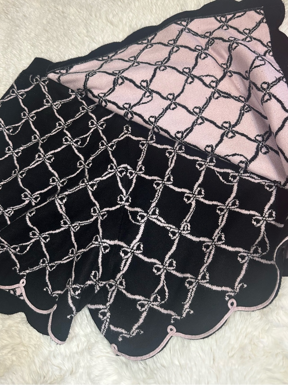 Nuuly x Rachel Antonoff Hostess Knit Skort M Black Pink Bow Scalloped - Picture 8 of 15